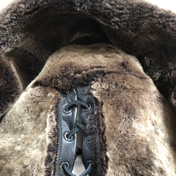 Handcrafted “Trapper” Hat (Chapeaux) - Picture 8 of 8